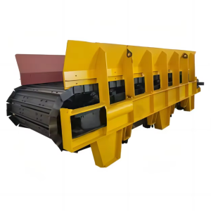 https://shmuker.oss-cn-hangzhou.aliyuncs.com/data/oss/65ee6b2d529ff90a42ca1a8e/65eeb5a2ae0c4b1526ae4c47/倾斜链板输送机2.PNG