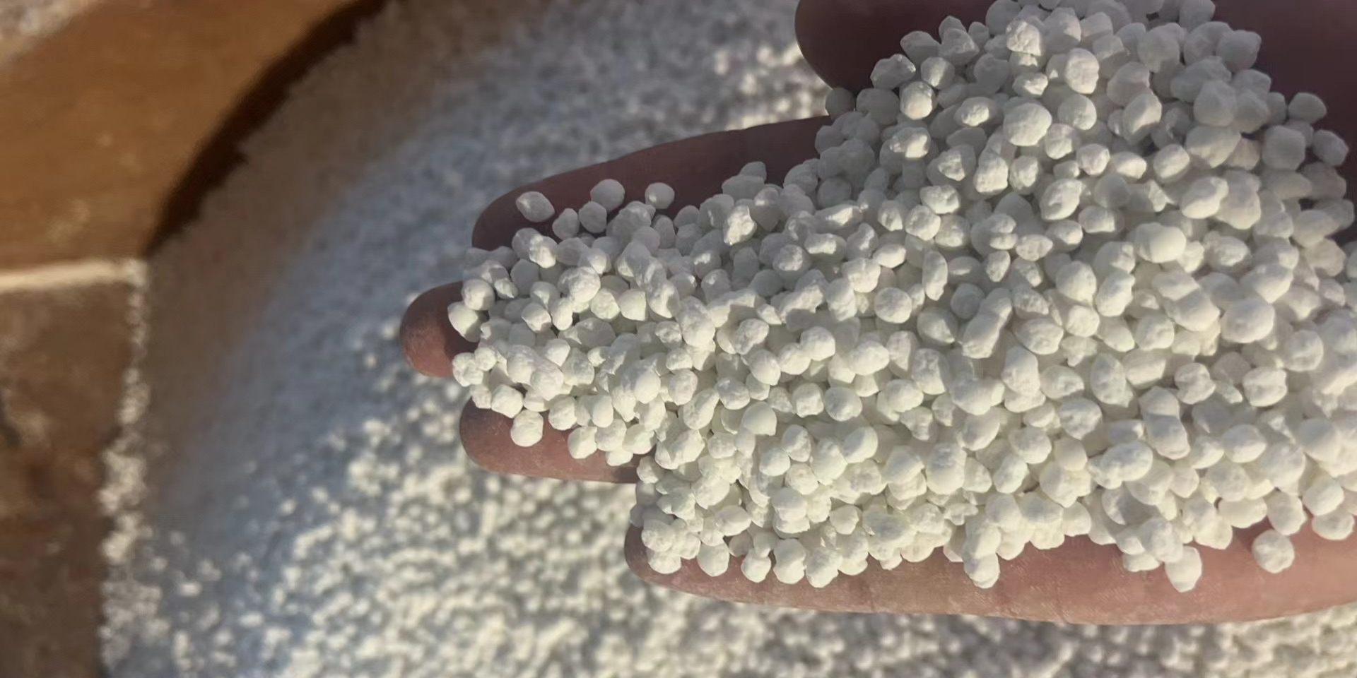Ammonium Sulphate Granular (Caprolactem Grade) Real object shooting