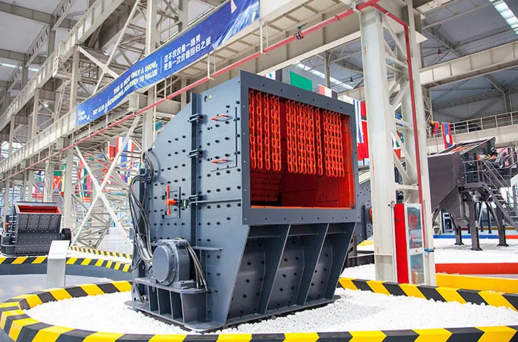 https://shmuker.oss-cn-hangzhou.aliyuncs.com/data/oss/66cfd7603dfc4b7004f304ac/66d56c26c70a712e82152eb9/20240905172131/pfw-impact-crusher-2-1.jpg