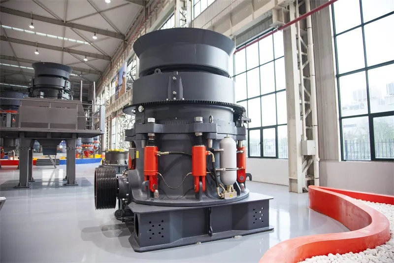 https://shmuker.oss-cn-hangzhou.aliyuncs.com/data/oss/66cfd7603dfc4b7004f304ac/66d56c26c70a712e82152eb9/20240906135819/HPT-Multi-cylinder-Hydraulic-Cone-Crusher-2.jpg
