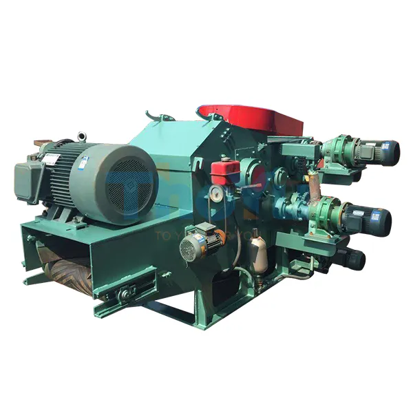 Drum wood chipping machine