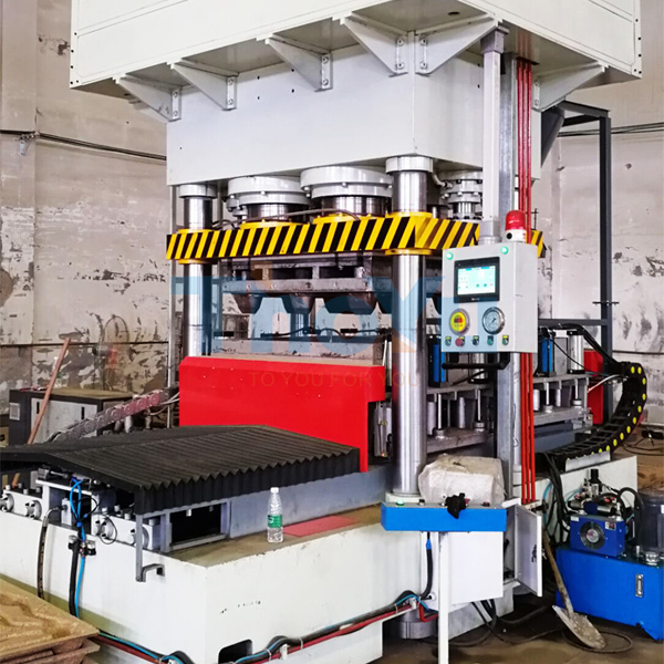 Máquina de Bloques para Palets de Madera