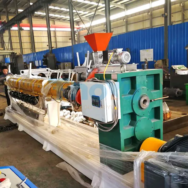 https://shmuker.oss-cn-hangzhou.aliyuncs.com/data/oss/681c57cbb9186d36f6d28816/68218e2c3bbe3801b10e4c37/20250603161305/Plastic-extrusion-machine-3.jpg