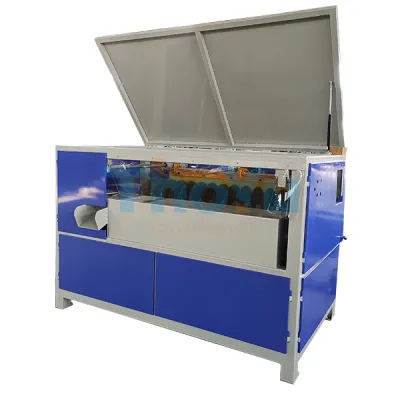 Pallet block cutting saw
