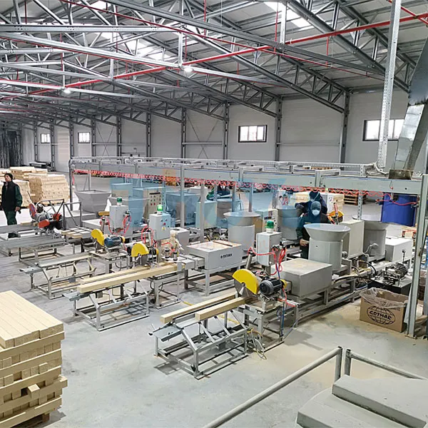https://shmuker.oss-cn-hangzhou.aliyuncs.com/data/oss/681c57cbb9186d36f6d28816/68218e2c3bbe3801b10e4c37/20250604114544/Wood-pallet-block-machine-5.jpg