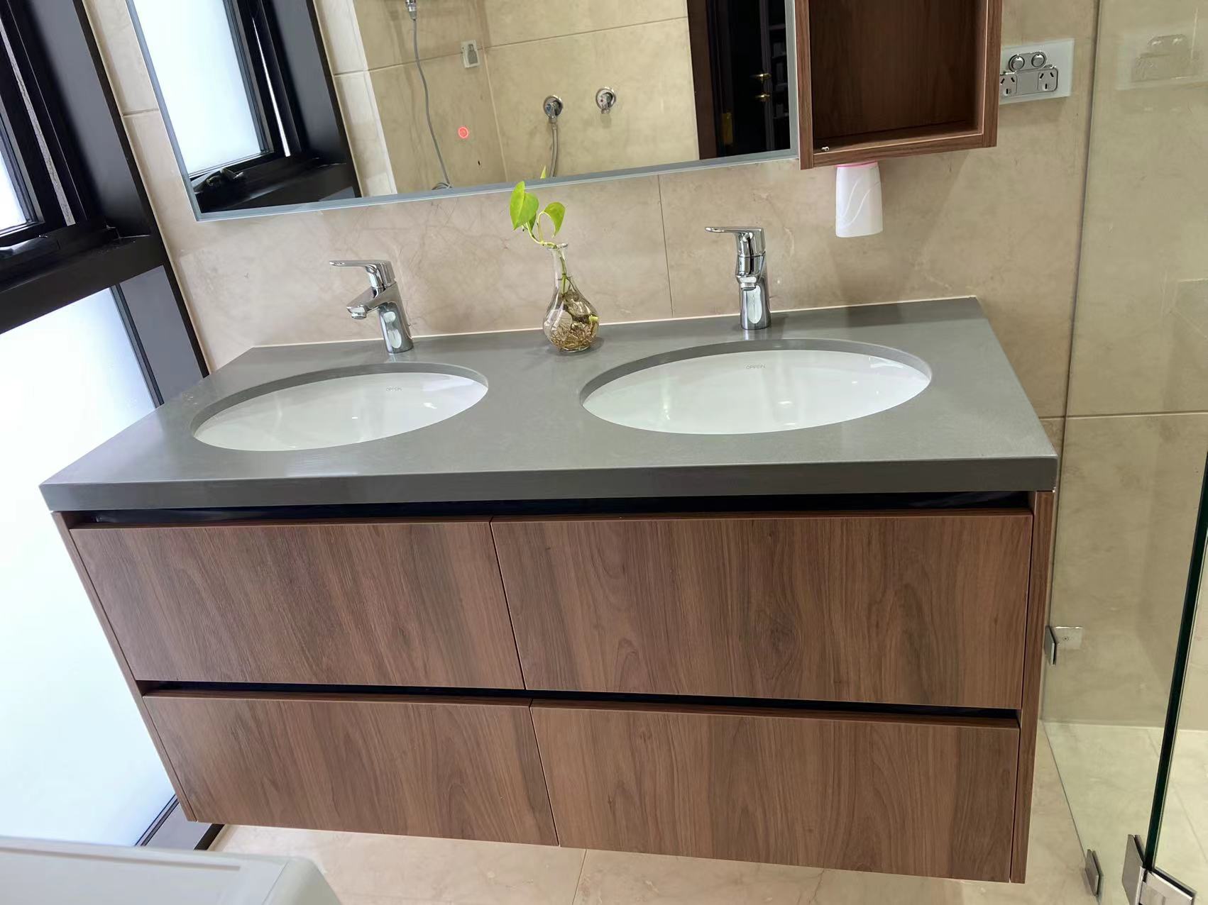 Sink in different bathroom scenarios